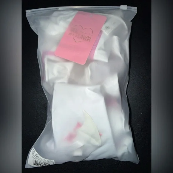 Moe Flavor White and Pink LATEX SUCCUBUS NURSE Halloween costume - Picture 6 of 7